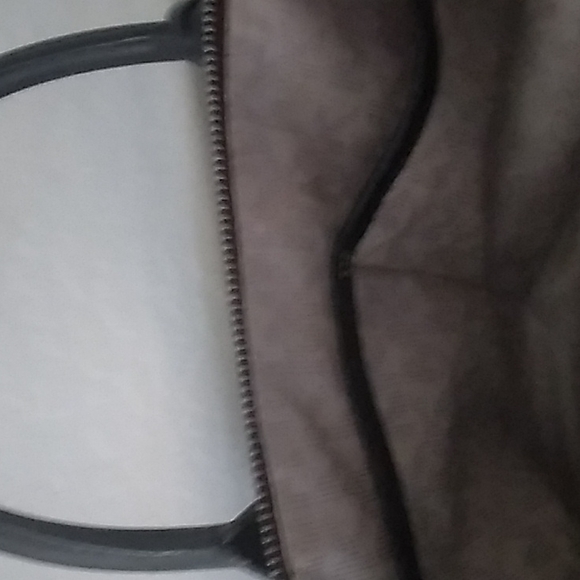 Michael Kors bag - Picture 6 of 14